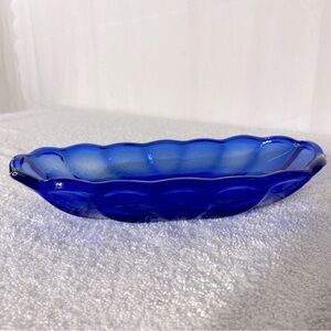 Vintage Anchor Hocking Cobalt Blue Scalloped Edge Banana Split Dessert Dish